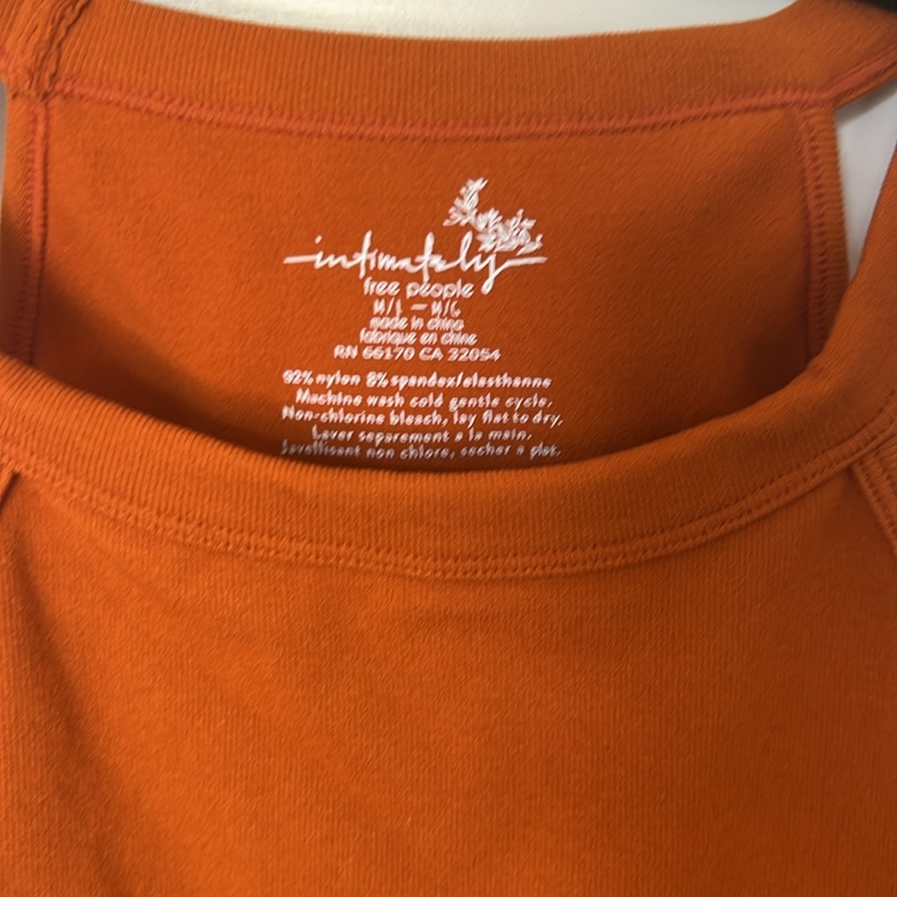 NWT Free People Orange Fitted Crop Tank Top - Picture 2 of 3